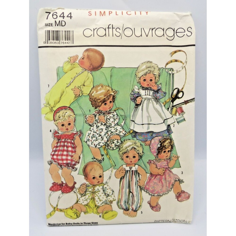 Simplicity Vintage Craft Pattern # 7644 Baby Dolls Clothes Different Sizes Uncut